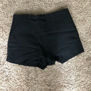 Threads envelope skirt